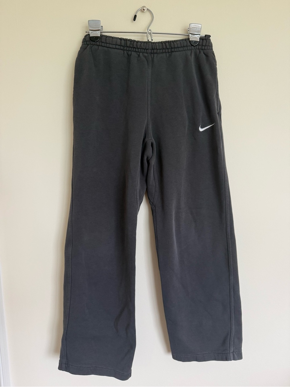 Nike Kids Charcoal Gray Sweatpants with White Swoosh